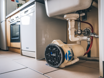 Wie tausche ich eine defekte hebeanlage unter der küche aus: anschluss, pumpe grundfos vs ksb und typische fehlersymptome